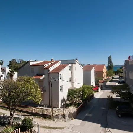 Apartment Lana Kastela