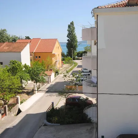 Apartment Lana