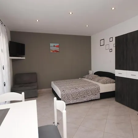 Apartmán Lana *