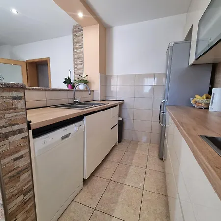 Lana Apartmán Kaštela