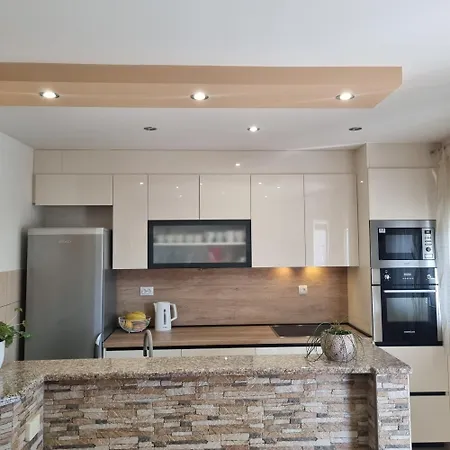 Lana Apartmán